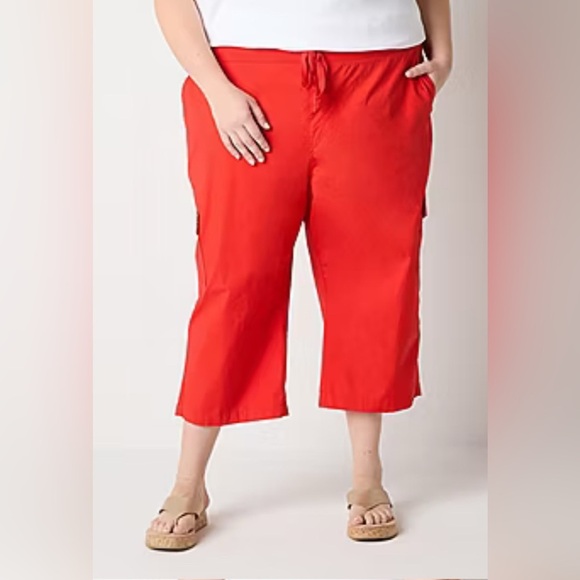 St. John's Bay Pants - St. John's Bay Utility Mid Rise Capris Size XL New